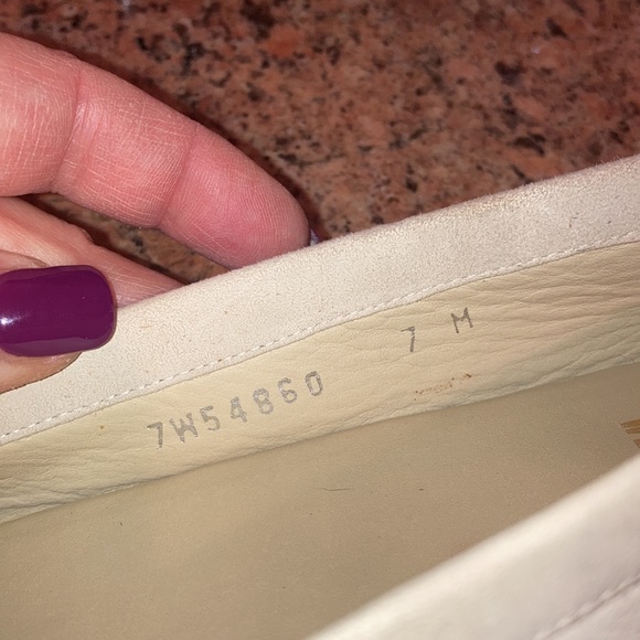 🌟 HP 🌟 Stuart Weitzman embellished suade loafers - Picture 11 of 11